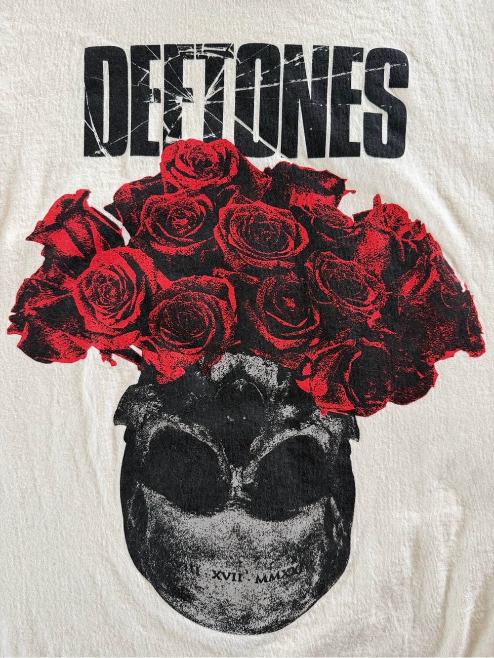 Deftones Short Sleeve Graphic Tee - White with Red Roses